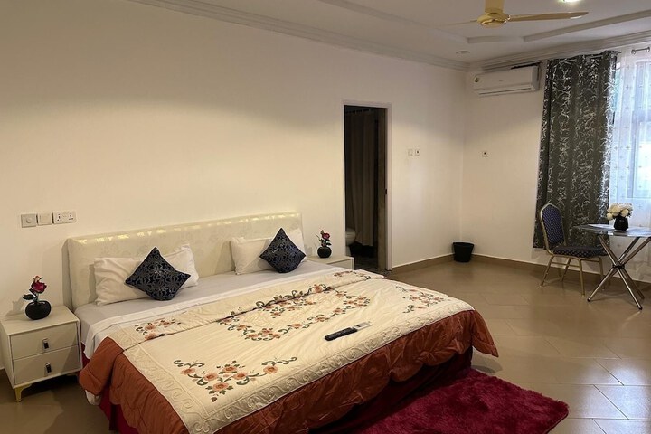 Room 11 of 88