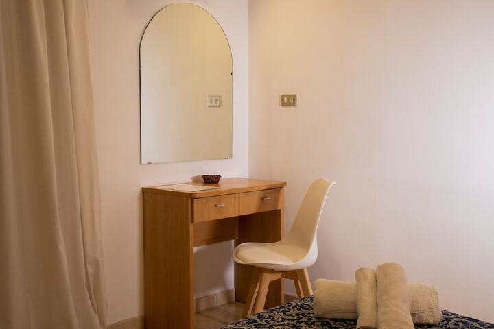 Room 7 of 55