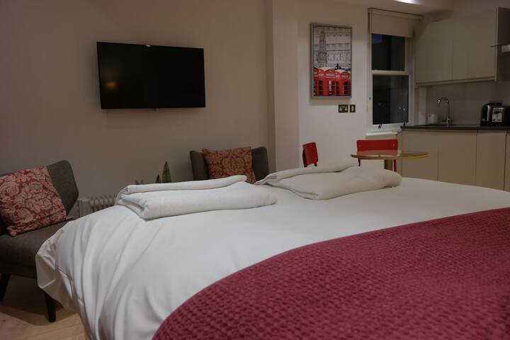 Room 9 of 56