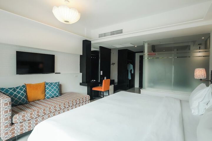 Room 48 of 110