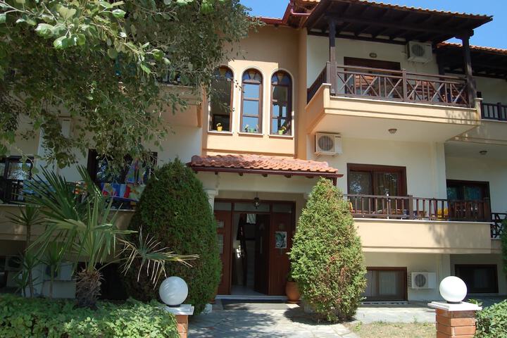 Hotel Papanikolaou