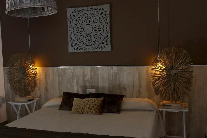 Room 6 of 43