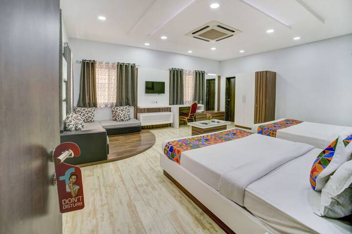 Room 20 of 33