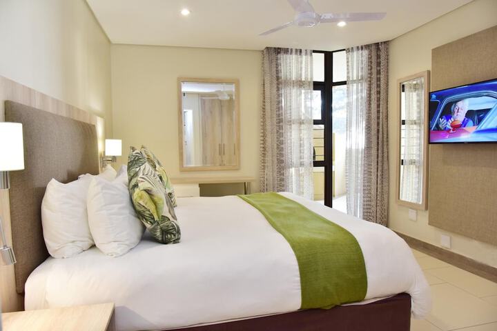 Room 6 of 40
