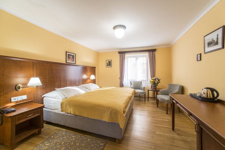 Room 14 of 61