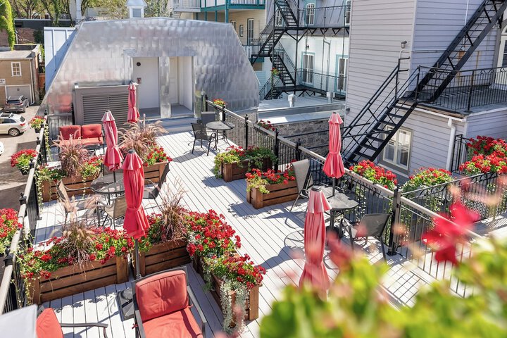 Terrace/Patio 211 of 215