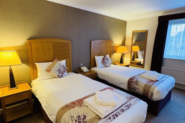 Room 17 of 29