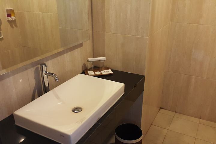 Clean Restrooms