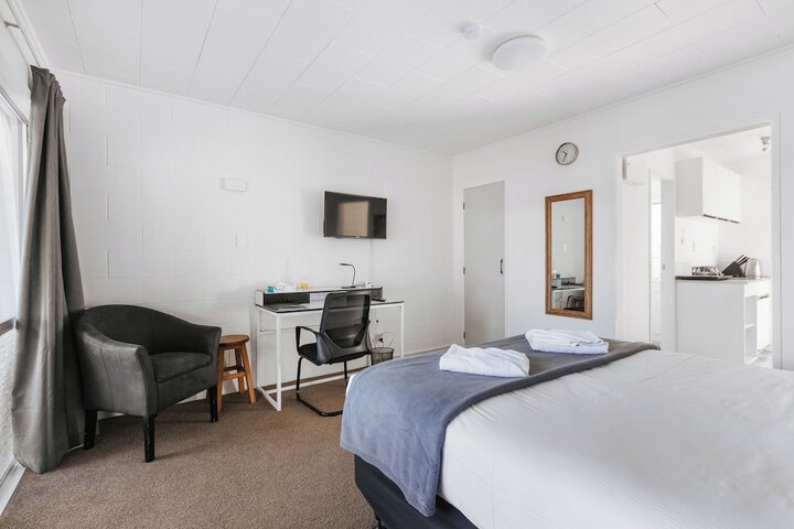 Room 34 of 71