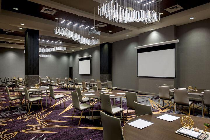 Meeting facility