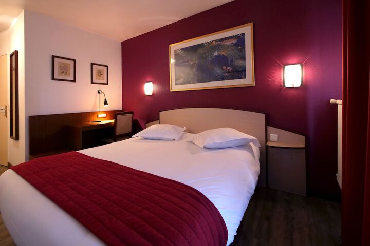 Room 19 of 29