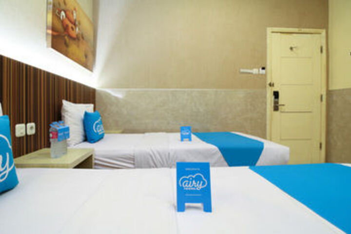 Room 5 of 28
