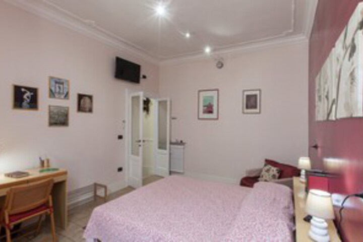 Room 16 of 20
