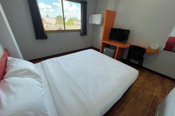 Room 7 of 43