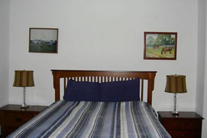 Room 15 of 33