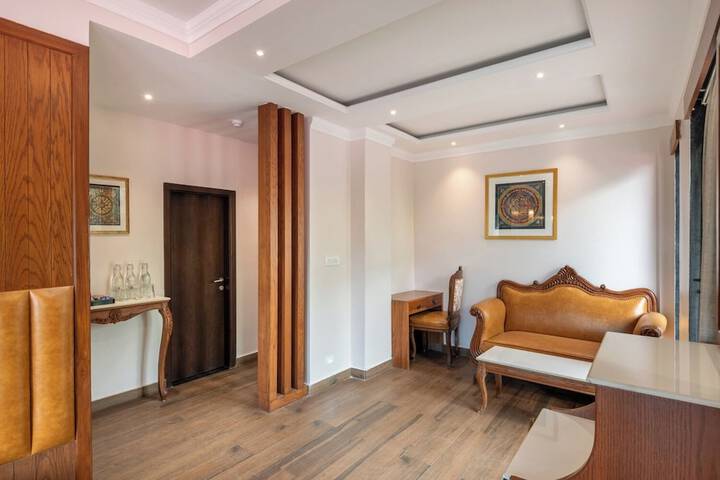 Room 20 of 47
