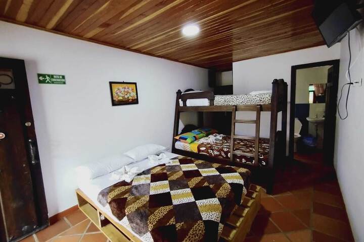 Room 13 of 26