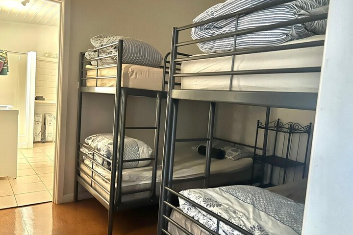 Room 20 of 74