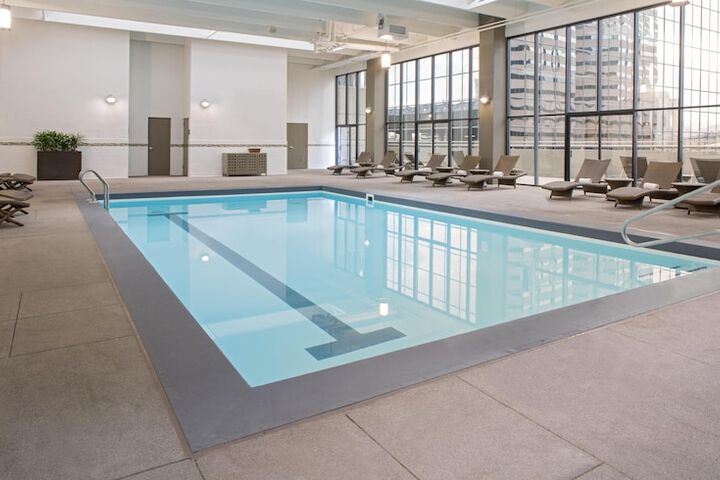 Pool 43 of 75