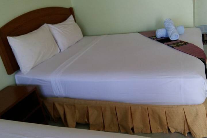 Room 7 of 29