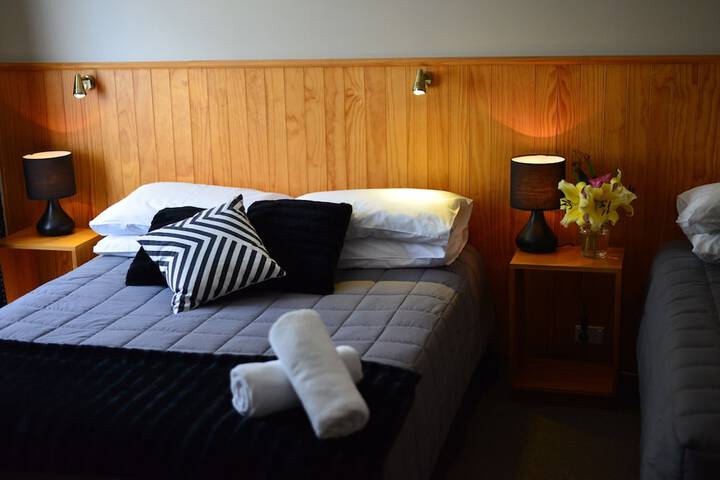Room 11 of 60