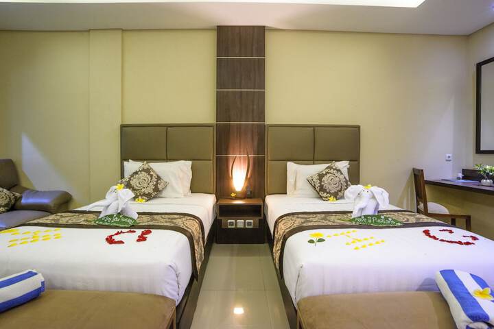 Room 8 of 31