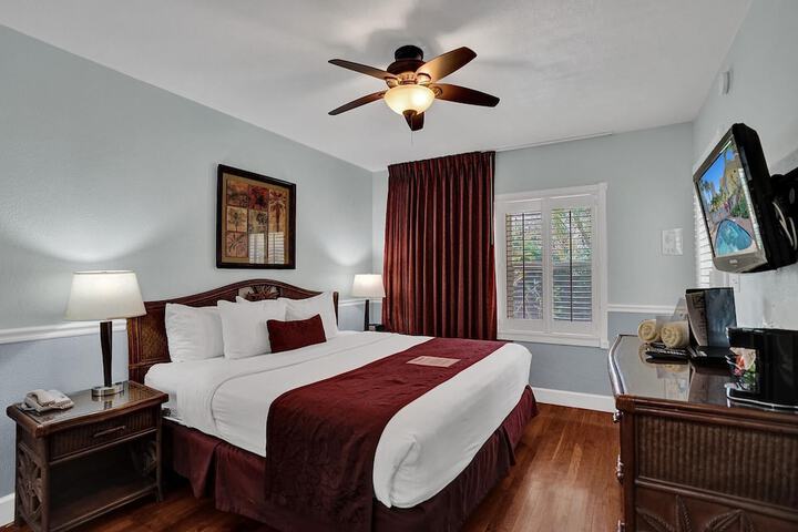 Room 35 of 183