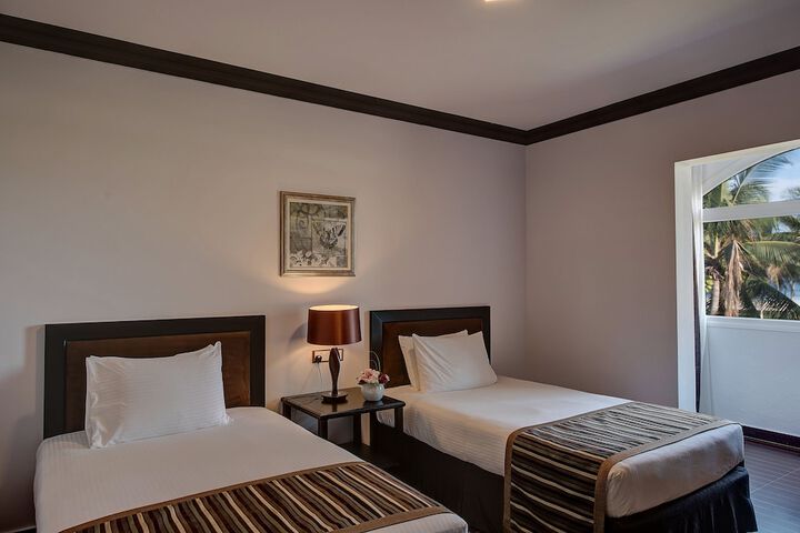 Room 26 of 185