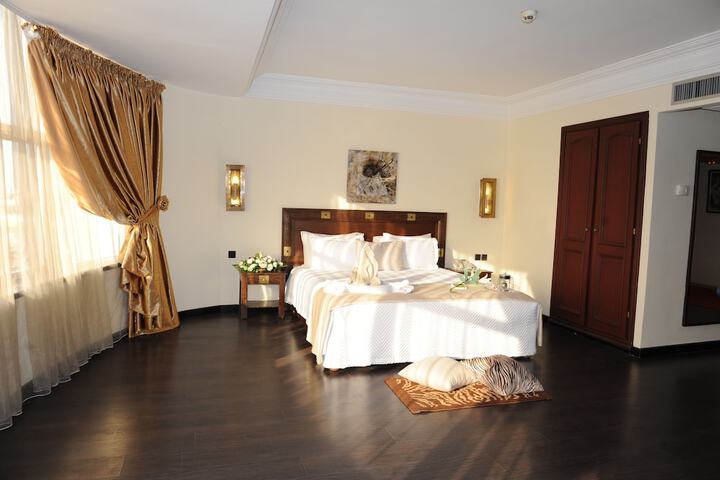 Room 29 of 71