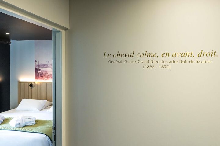 Room 13 of 100
