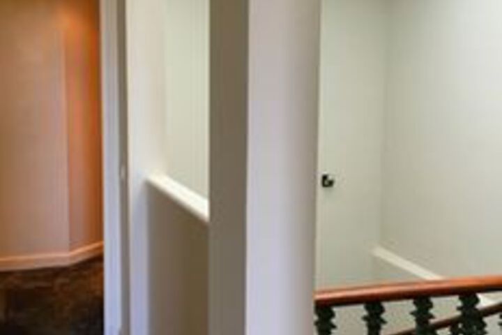 Room 78 of 200