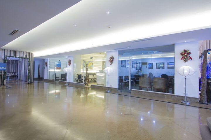 Hotel Interior 4 of 121