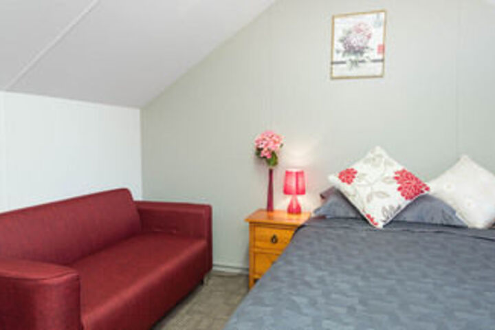 Room 51 of 72