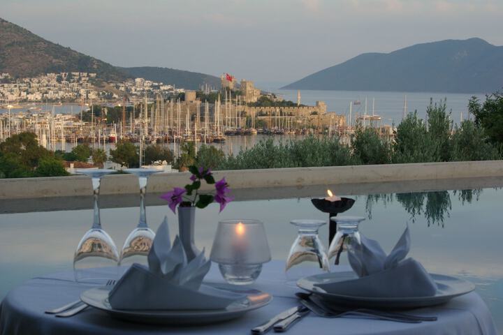 Dining Photos