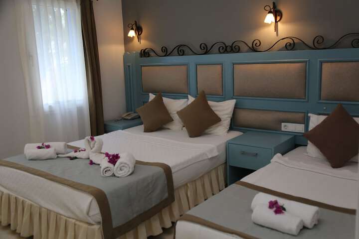 Room 20 of 100