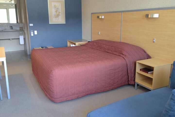 Room 8 of 51