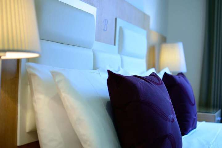 Room 15 of 29