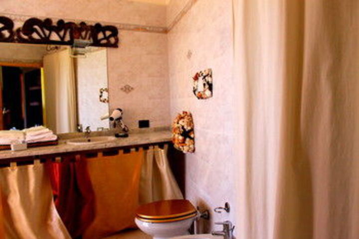 Room 8 of 191