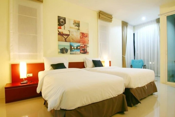 Room 18 of 31