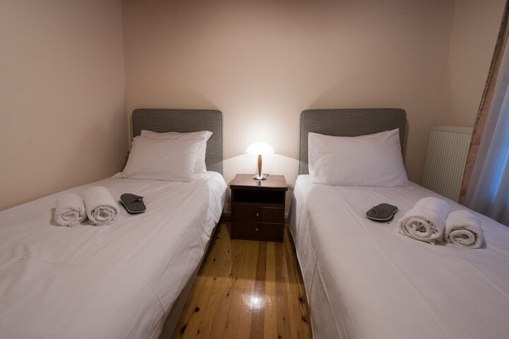 Room 12 of 71