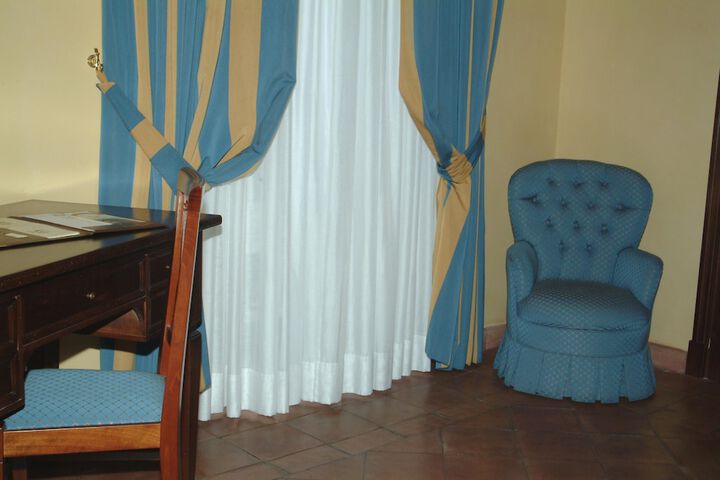 Room amenity