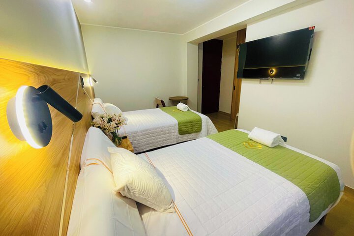 Room 11 of 22