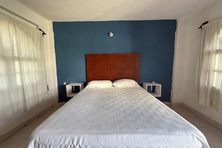 Room 11 of 39