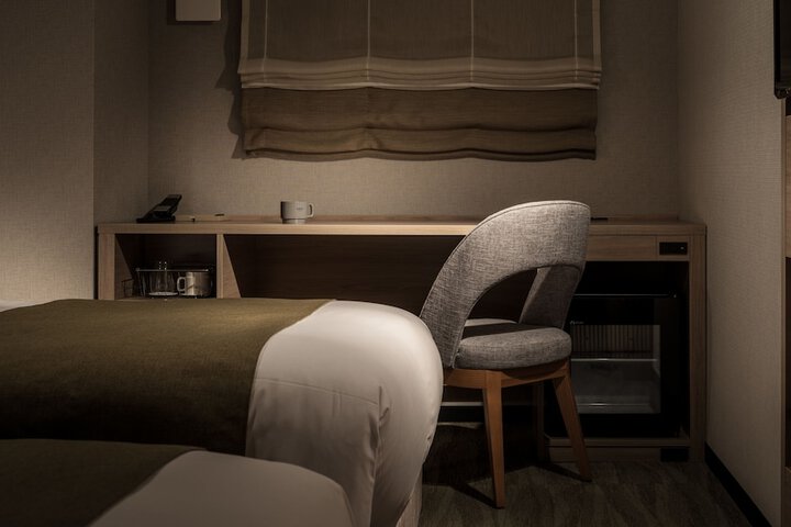 Room 9 of 59