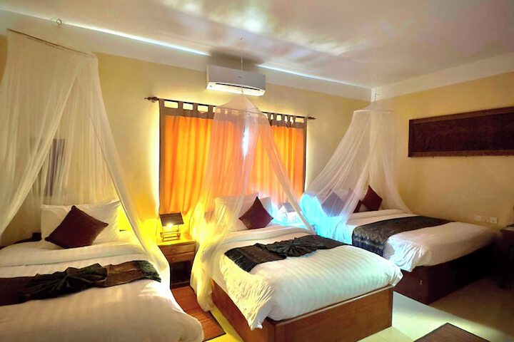 Room 43 of 123