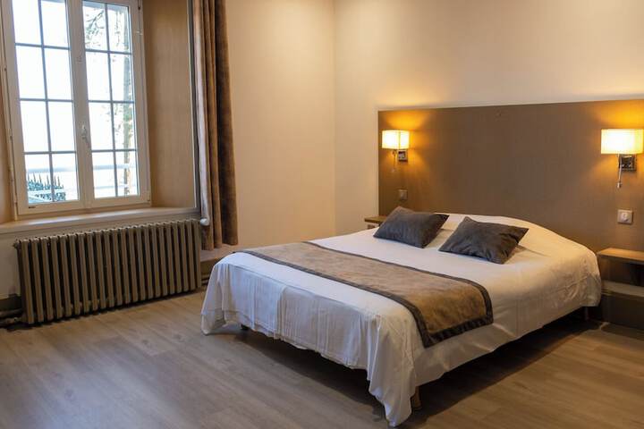 Room 8 of 54