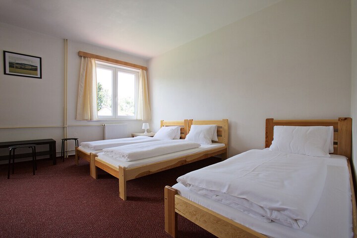 Room 12 of 61