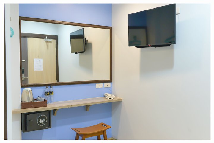 Room 7 of 47