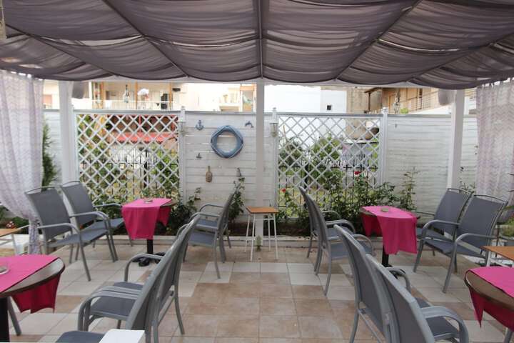 Terrace/Patio 81 of 85