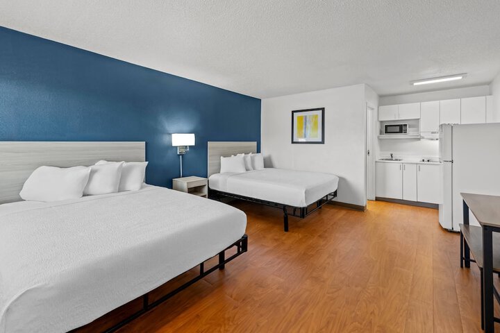 Room 7 of 19